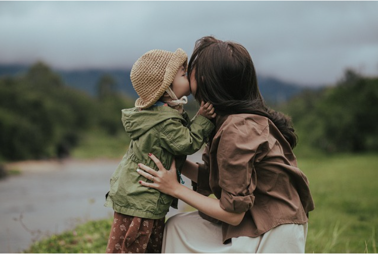 子どもが可愛く思えない…そんな悩める母親への解決策