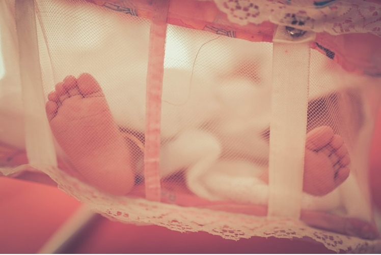 母親だけの密室育児から脱出！子どもの健全な成長を守る7つの方法